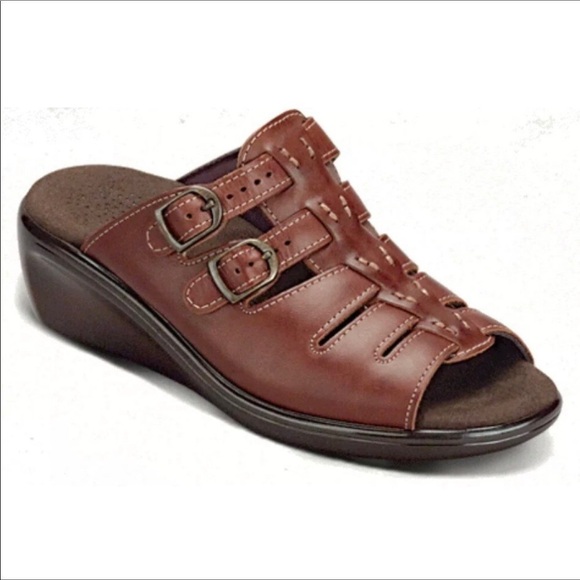 SAS Tango slide sandals with wedge heel Chestnut brown leather Size 9 Narrow - Picture 1 of 10